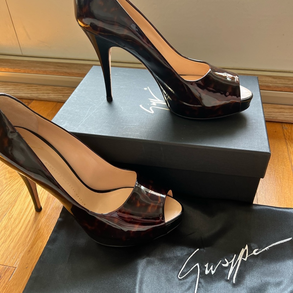 Giuseppe Zanotti Patent Leather Tortoiseshell Peep-Toe Heels